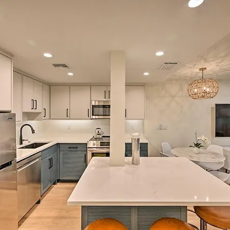 Luxe Naples Escape Walk To Beach And Downtown! Exterior photo