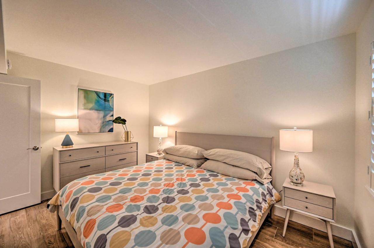 Luxe Escape Walk To And Downtown! North Naples